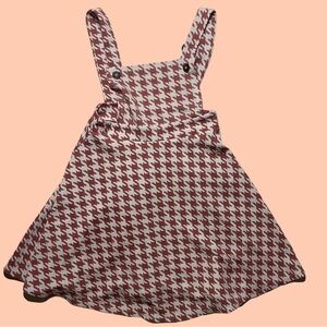 Elegant Girls' Solid Pullover and Houndstooth Pattern Suspender Dress Size 12